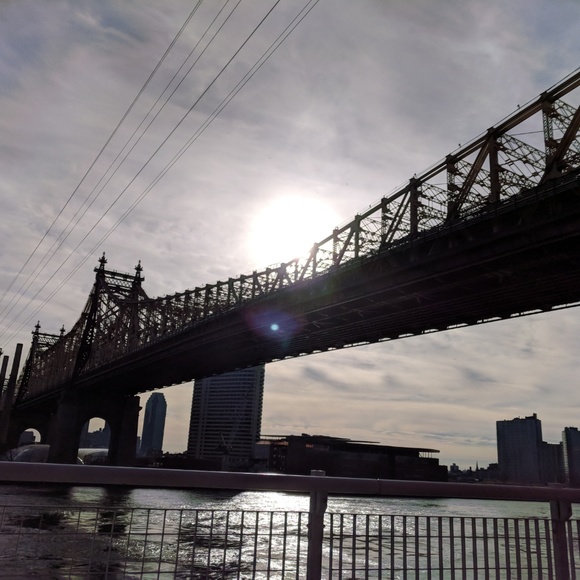 Meet your Posher, gorgeousNYC - Picture 8 of 8